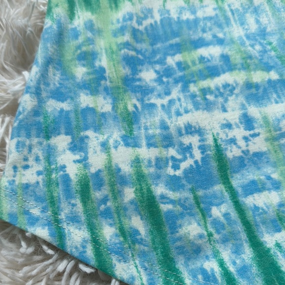 🎉HP🎉 Zenana Tie Dye Tank Top 💗 Green & Blue - Picture 11 of 14